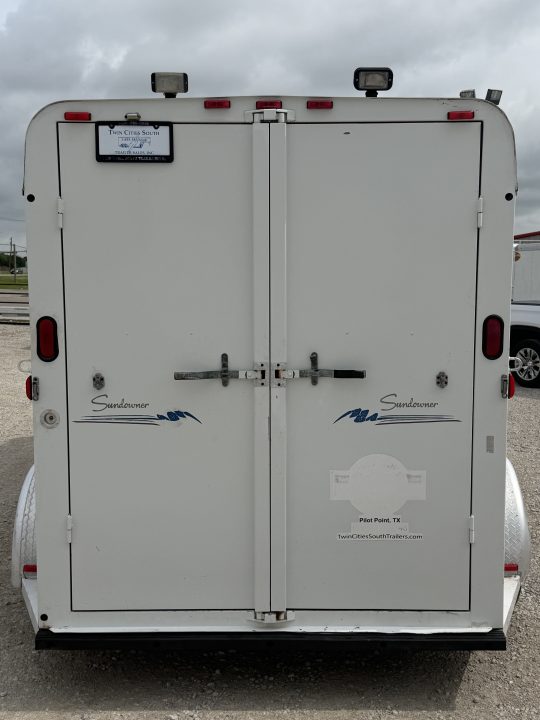 Used 1998 Sundowner 2 Horse Gooseneck Horse Trailer