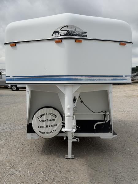 Used 1998 Sundowner 2 Horse Gooseneck Horse Trailer