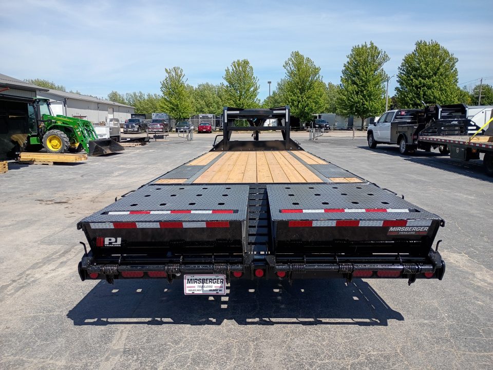 New 2027 PJ Trailers LQ252