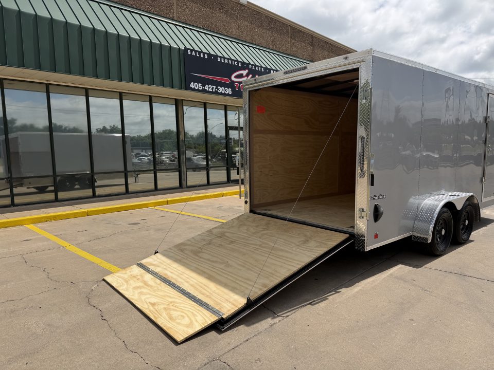 New #056387 2027 FOREST RIVER TA2 7 X 16 TANDEM AXLE 7K ENCLOSED W/ REAR RAMP DOOR