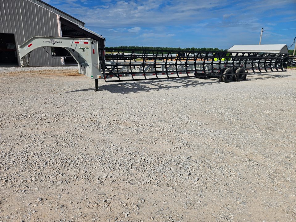 Used 2025 Silver Armor 43' DUAL RAIL HAY TRAILER W/HYDROJACK & 10K AXLES