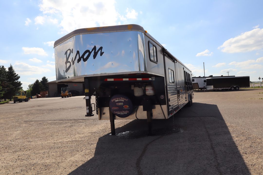 Used 2014 Bison Trailers 4 Horse LQ MT Horse Trailer