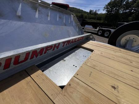 New 2026 Triumph galvanized 7x22 (16+6) Gravity Tilt w/ Stationary Deck/ Hydro Jack - 16k GVW