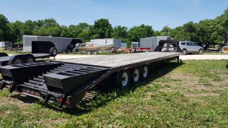 Used 2002 Load Trail 102x35+5 Deckover Gooseneck triple axle Equipment Trailer 20K