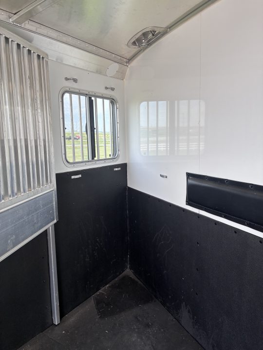 Used 2018 4-Star Trailers 2 Horse Slant Load Bumper Pull Horse Trailer
