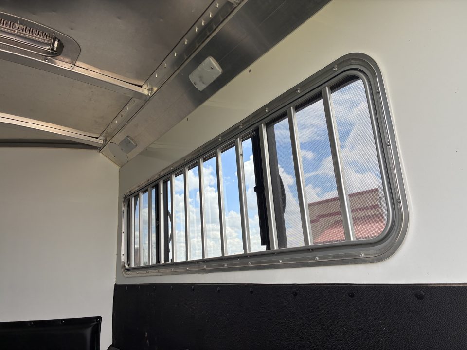 Used 2018 4-Star Trailers 2 Horse Slant Load Bumper Pull Horse Trailer