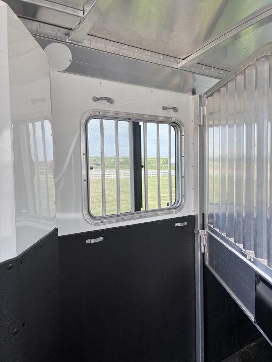 Used 2018 4-Star Trailers 2 Horse Slant Load Bumper Pull Horse Trailer