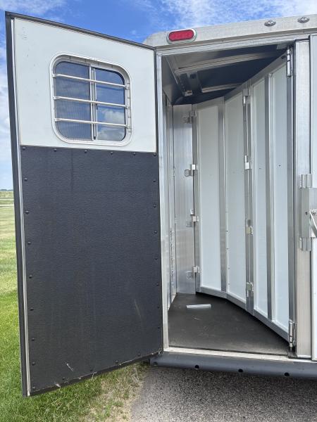 Used 2018 4-Star Trailers 2 Horse Slant Load Bumper Pull Horse Trailer