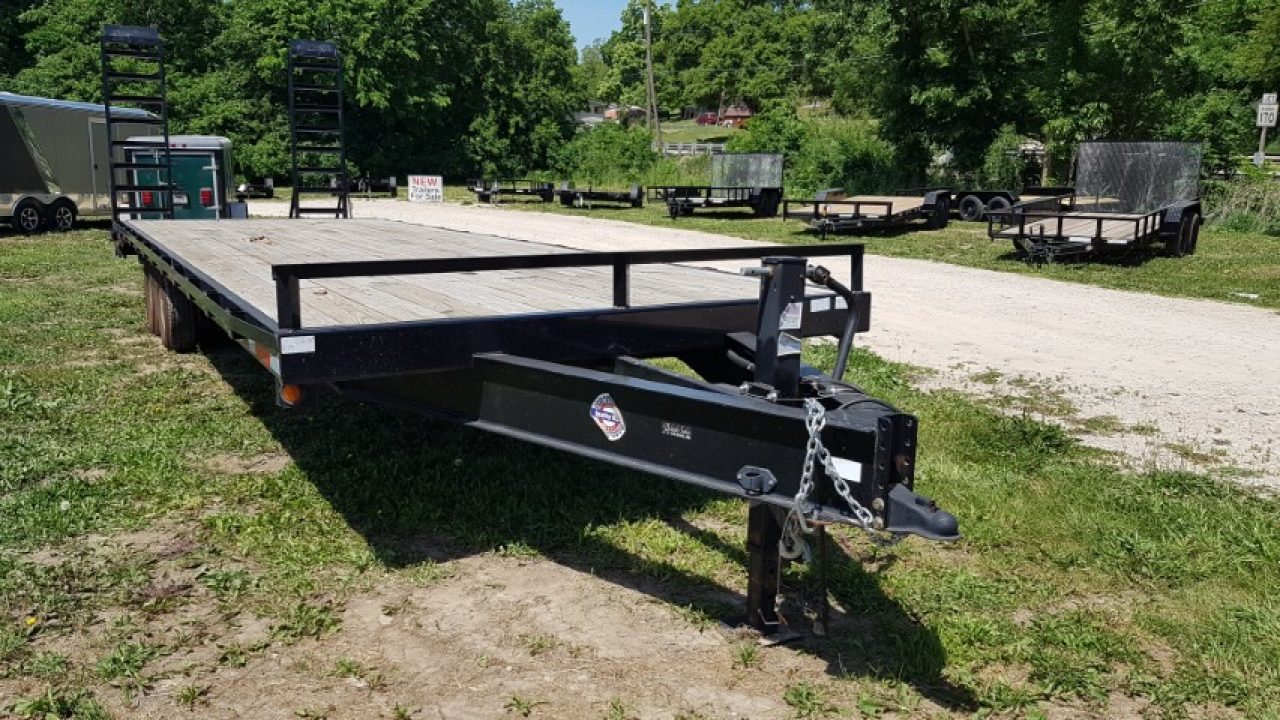 Used 2022 Quality Trailers 102 " x 28' (24'+4' Dove Tail ) 14K Deckover Trailer