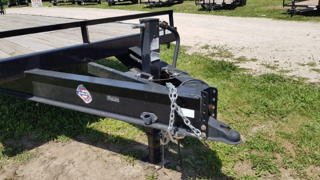 Used 2022 Quality Trailers 102 " x 28' (24'+4' Dove Tail ) 14K Deckover Trailer
