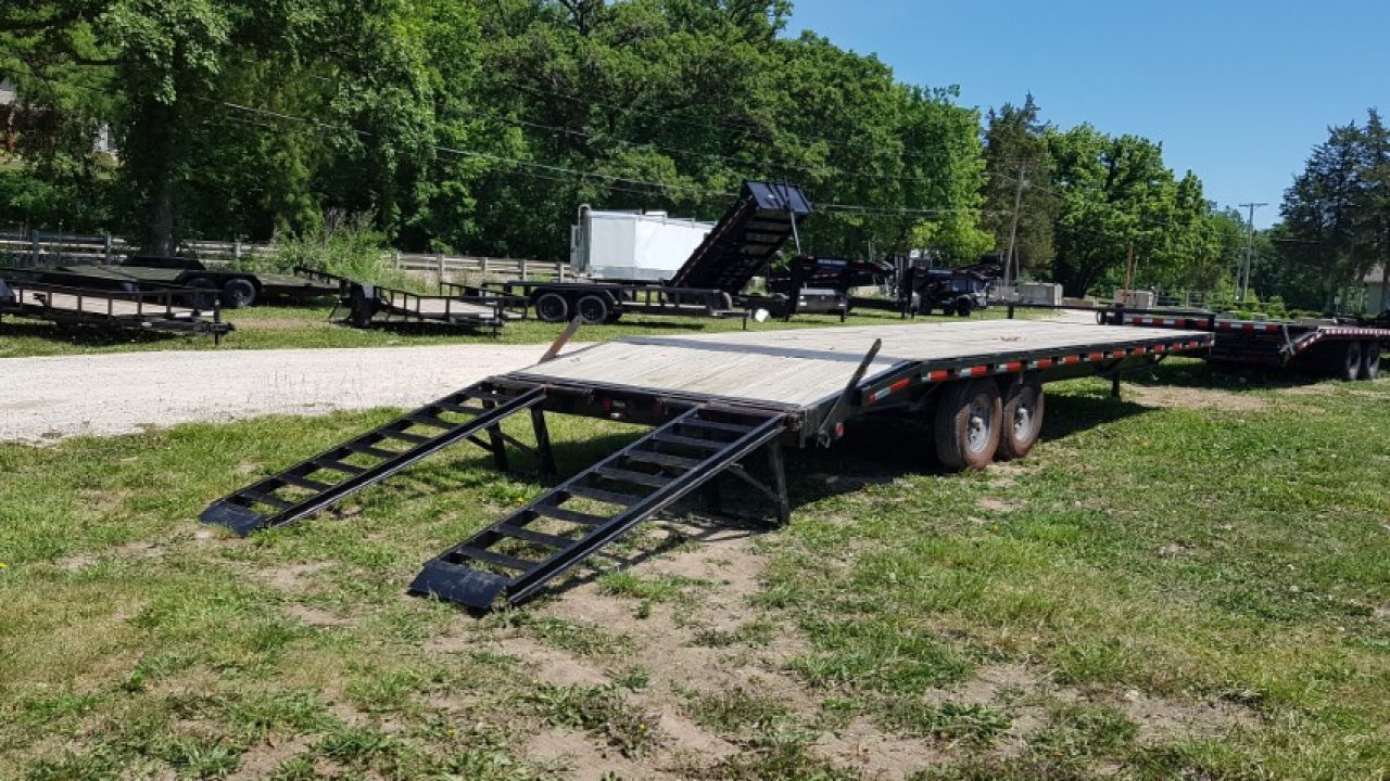 Used 2022 Quality Trailers 102 " x 28' (24'+4' Dove Tail ) 14K Deckover Trailer