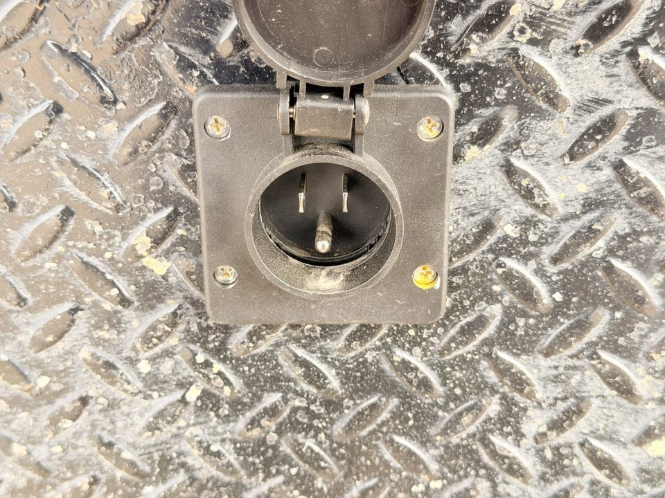 Used 2022 J&C Trailers 8.5-40 Tandem Axle Gooseneck Deckover