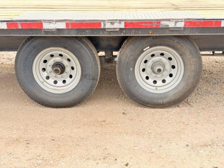 Used 2022 J&C Trailers 8.5-40 Tandem Axle Gooseneck Deckover