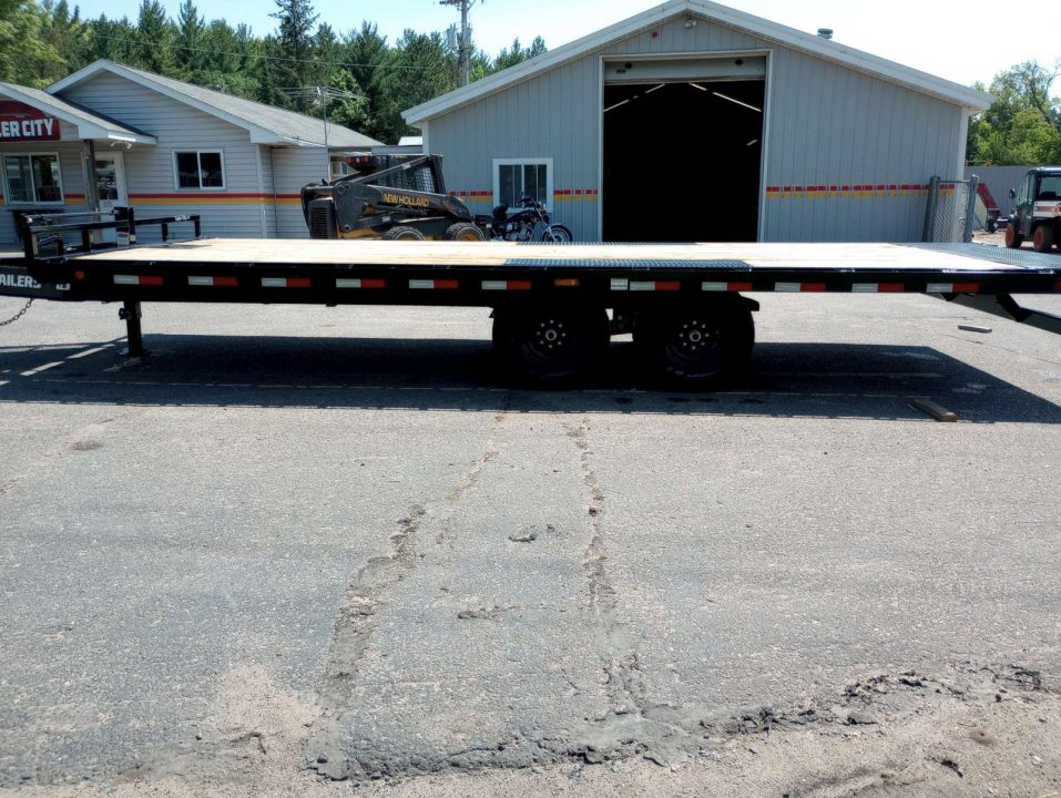 New 2027 PJ Trailers Deckover Tilt (T8) 22' Tilt Trailer