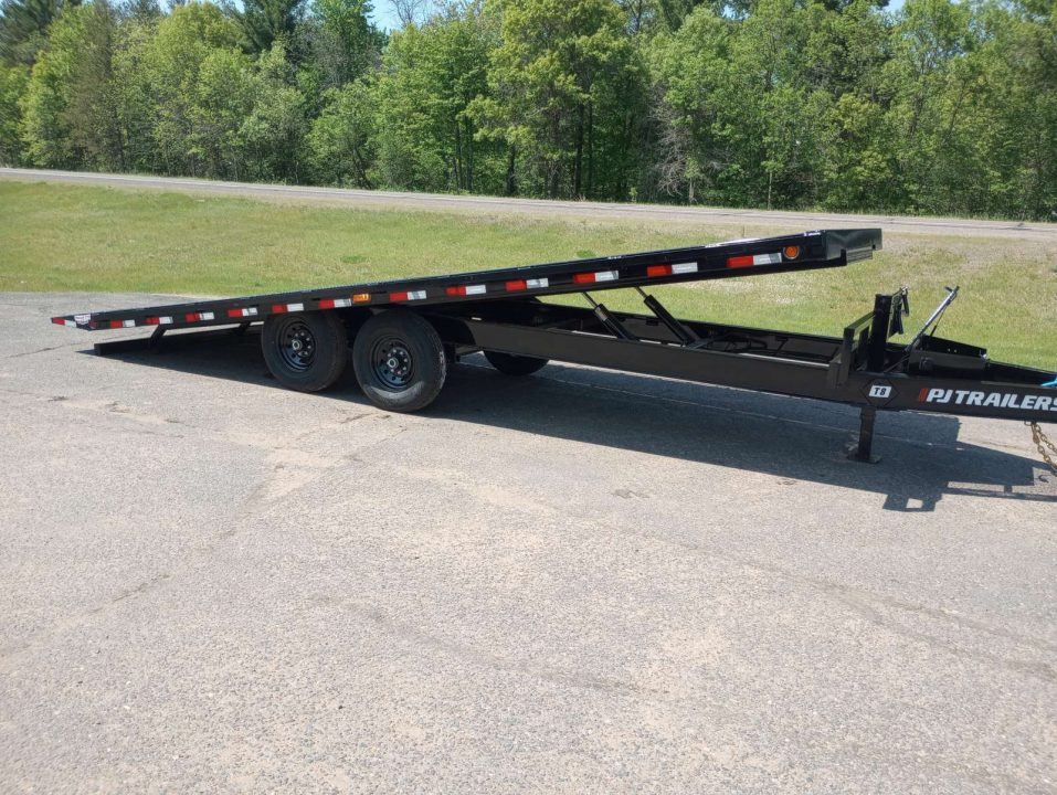 New 2027 PJ Trailers Deckover Tilt (T8) 22' Tilt Trailer