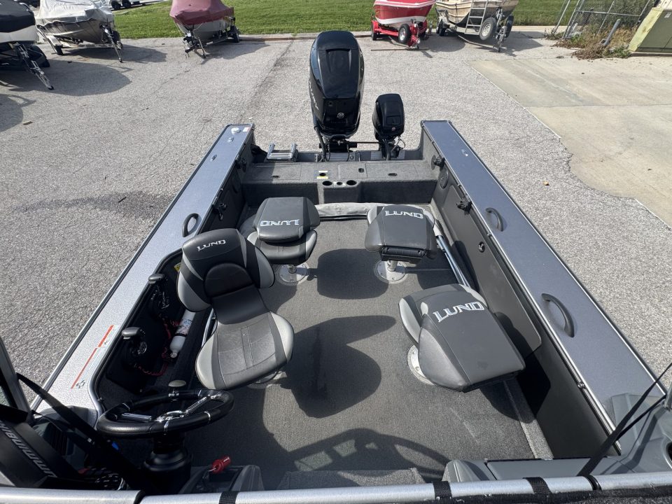 Used 2018 Lund 1975 Pro V Tournament Fishing Boat