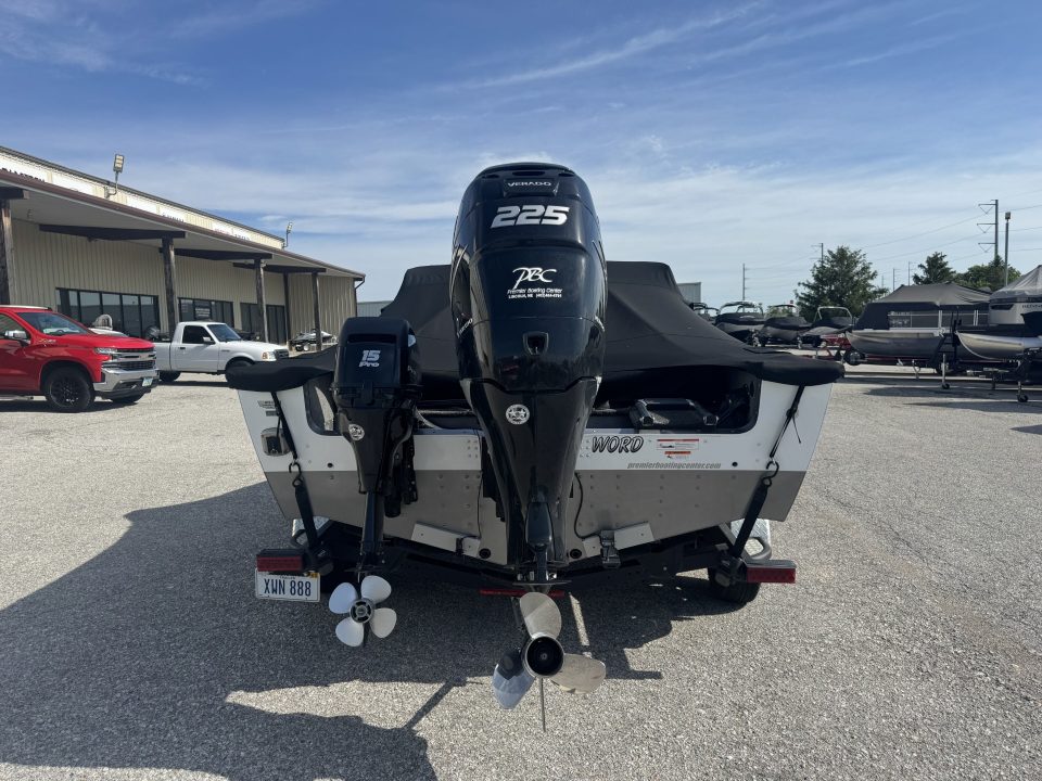 Used 2018 Lund 1975 Pro V Tournament Fishing Boat