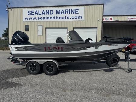 Used 2018 Lund 1975 Pro V Tournament Fishing Boat
