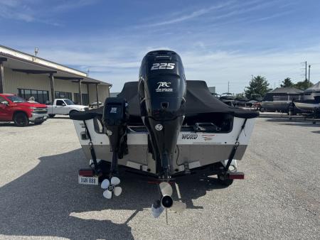 Used 2018 Lund 1975 Pro V Tournament Fishing Boat
