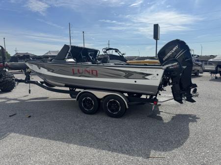 Used 2018 Lund 1975 Pro V Tournament Fishing Boat