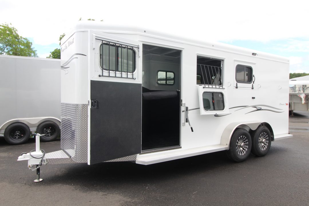 New 2027 Trails West Classic II Warmblood Horse Trailer