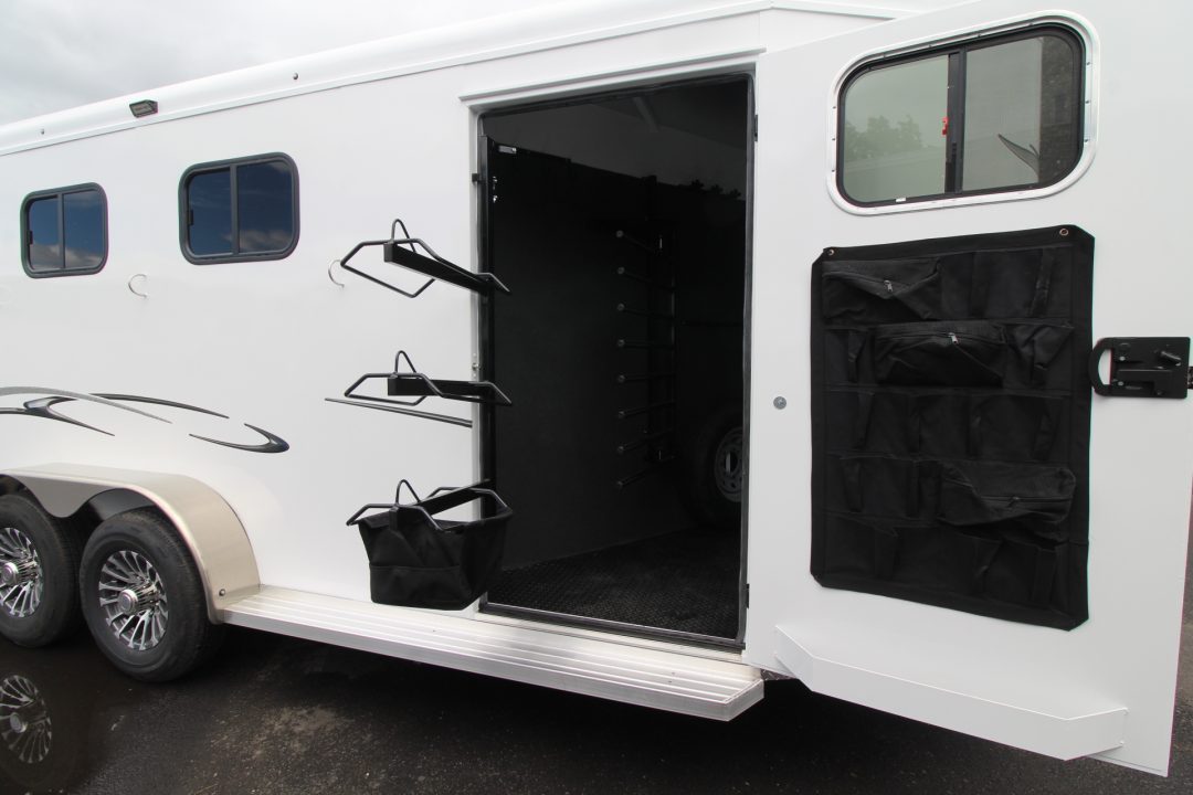 New 2027 Trails West Classic II Warmblood Horse Trailer