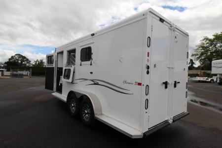 New 2027 Trails West Classic II Warmblood Horse Trailer