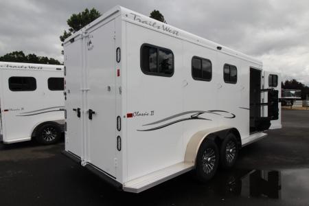 New 2027 Trails West Classic II Warmblood Horse Trailer