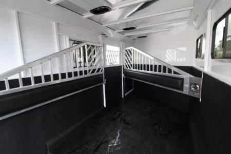 New 2027 Trails West Classic II Warmblood Horse Trailer