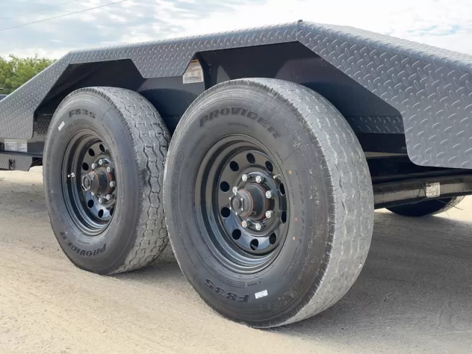 New 2026-Norstar-102-X-6+16-Iron-Bull-TWB-–-HD-8″-I-Beam-Bumper-Pull-Tilt-Trailer,-Drive-Over-Fenders,-Gravity-up/down-Tilt-Trailer,-17.5-16ply,-16k-base-111464