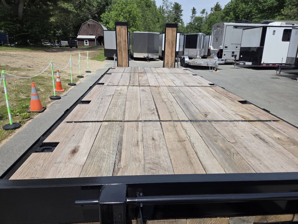 New 2026 Econoline 10 ton deck over equipment trailer 25 foot long Equipment Trailer