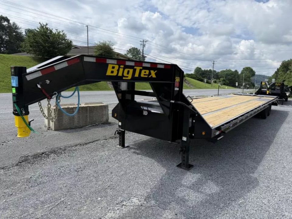 New 2026 Big Tex Trailers 25GN 102" x 25 + 5 Gooseneck Equipment Trailer