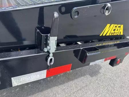 New 2026 Big Tex Trailers 25GN 102" x 25 + 5 Gooseneck Equipment Trailer