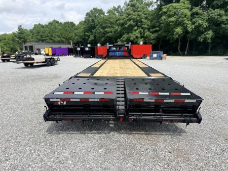 New 2027 PJ Trailers 102X30 GOOSENECK 18K GVWR (MEGA RAMPS) Flatbed Trailer