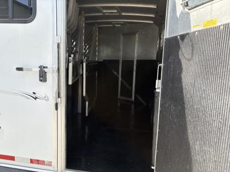 Used 2003 Bloomer 3 Horse Trailer