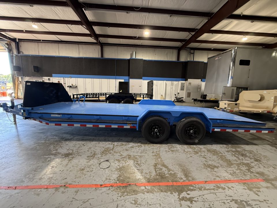 New Load Trail Sport Hauler 83x22- Sky Blue Black-Out PK