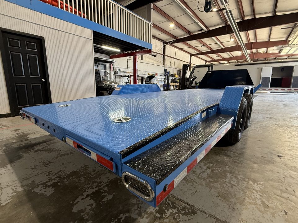 New Load Trail Sport Hauler 83x22- Sky Blue Black-Out PK