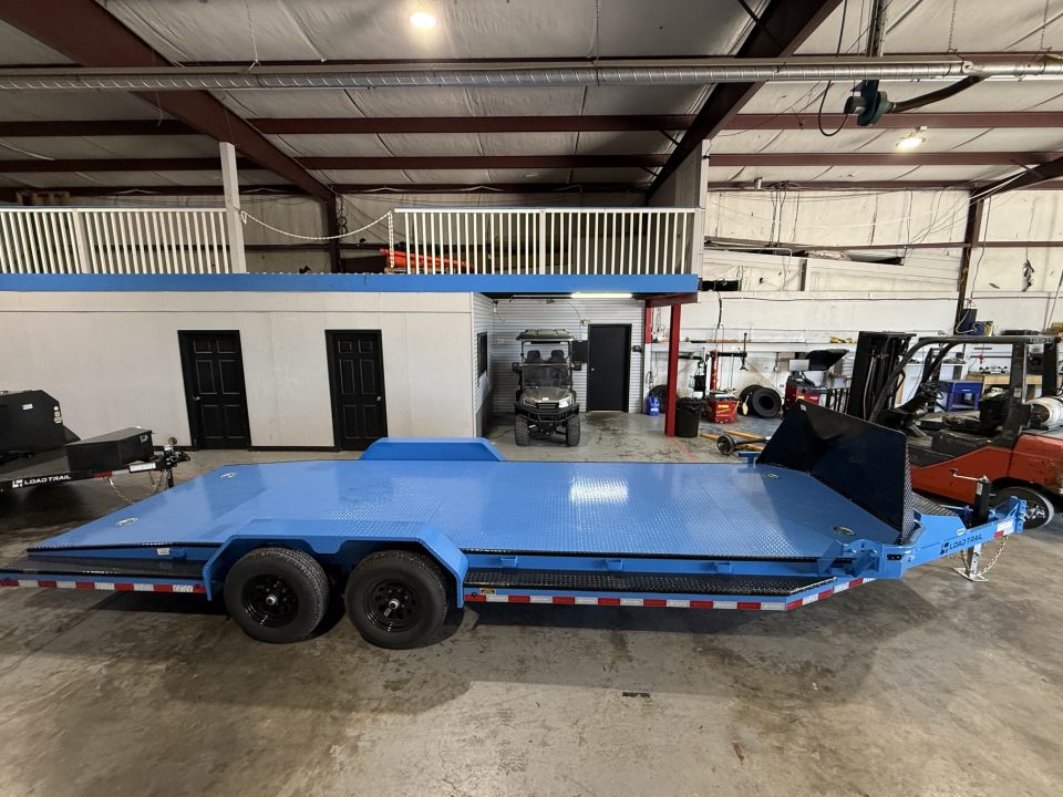 New Load Trail Sport Hauler 83x22- Sky Blue Black-Out PK
