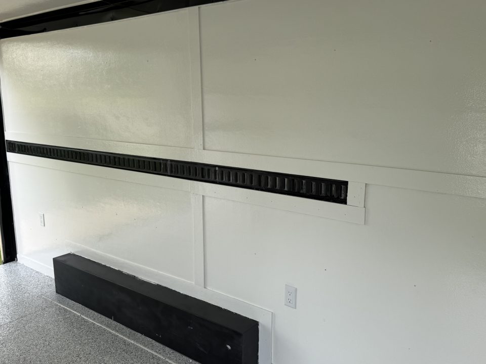 Used 2025 Outlaw Trailers 8.5x16 10k Cargo / Enclosed Trailer
