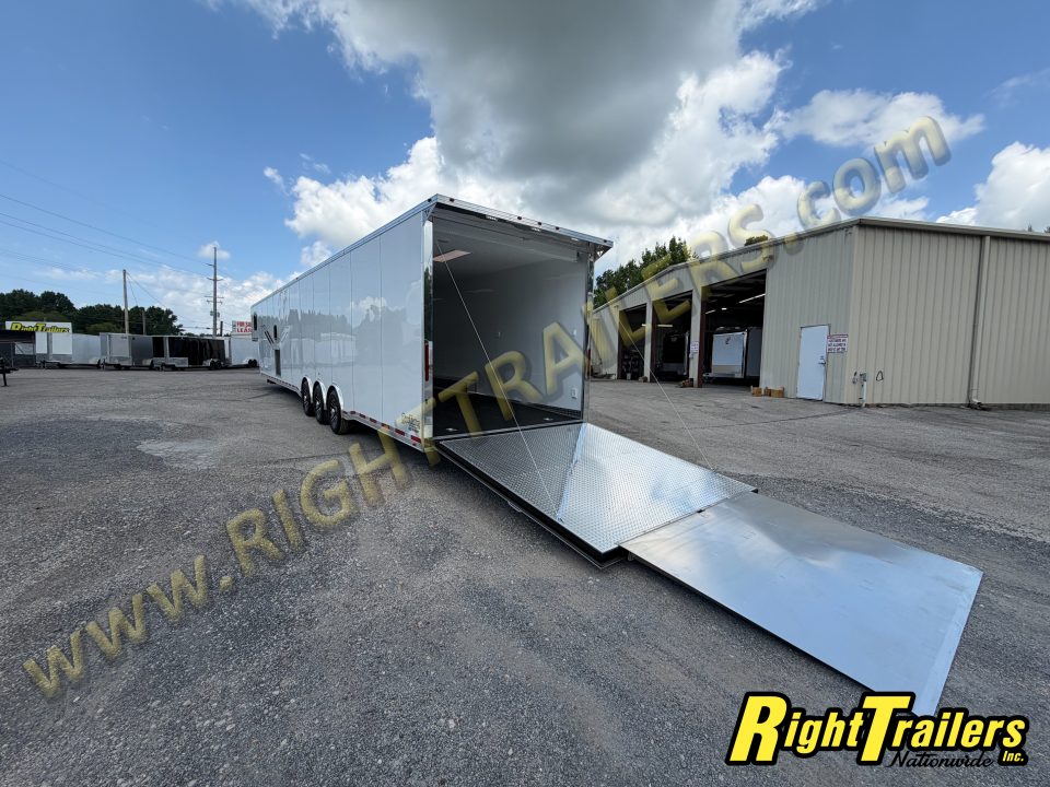 New 2026 Vintage Trailers 8.5x50 Sportsman Extreme Living Quarters Race Trailer