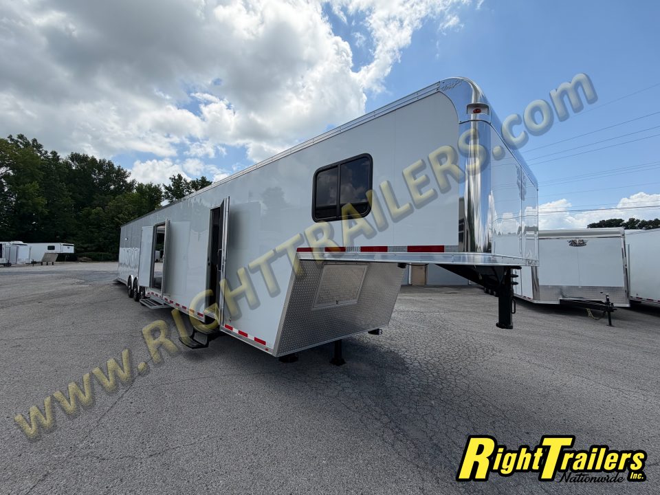 New 2026 Vintage Trailers 8.5x50 Sportsman Extreme Living Quarters Race Trailer