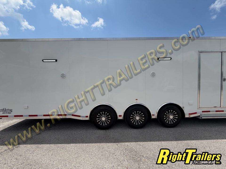 New 2026 Vintage Trailers 8.5x50 Sportsman Extreme Living Quarters Race Trailer