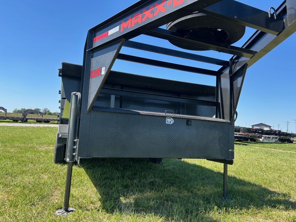 Used 2023 MAXX-D 83x16 Tandem 14K GN Dump w/ 8K Axles, Hydraulic Jacks, & Flare Sides
