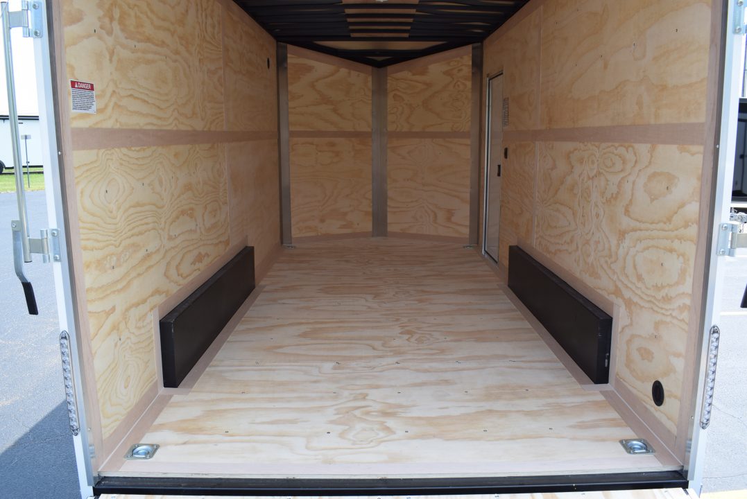 New 2026 United Trailers UJ 7.5x16 Cargo / Enclosed Trailer