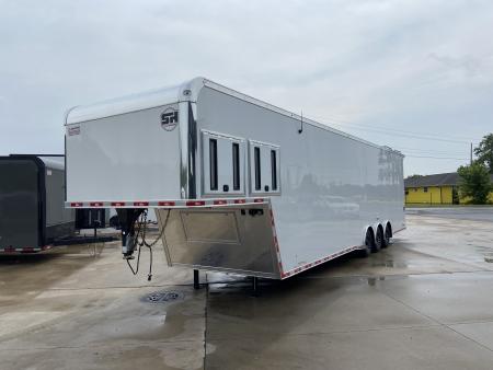 New United USHGN-8.540 Racing Trailer