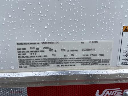 New United USHGN-8.540 Racing Trailer