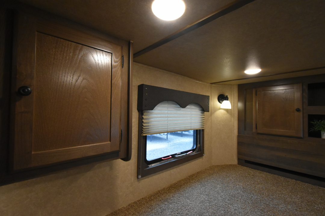 Used 2022 Lakota 7209 Charger Horse Trailer
