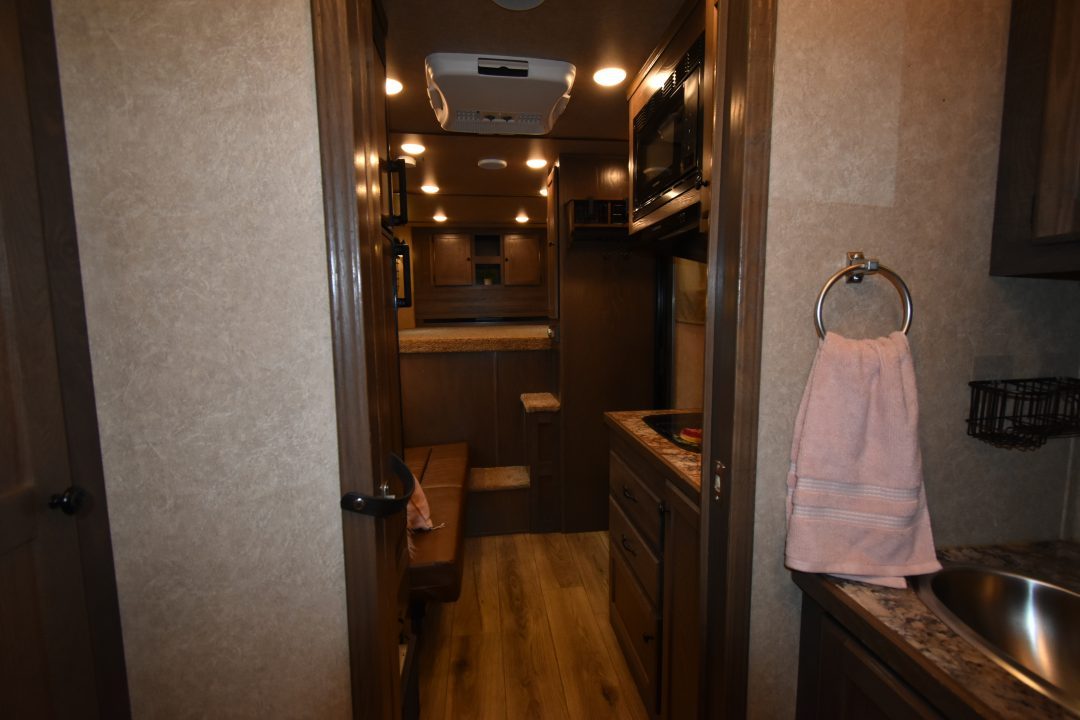Used 2022 Lakota 7209 Charger Horse Trailer