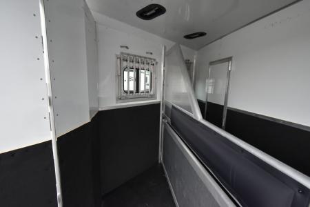 Used 2022 Lakota 7209 Charger Horse Trailer