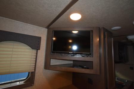 Used 2022 Lakota 7209 Charger Horse Trailer
